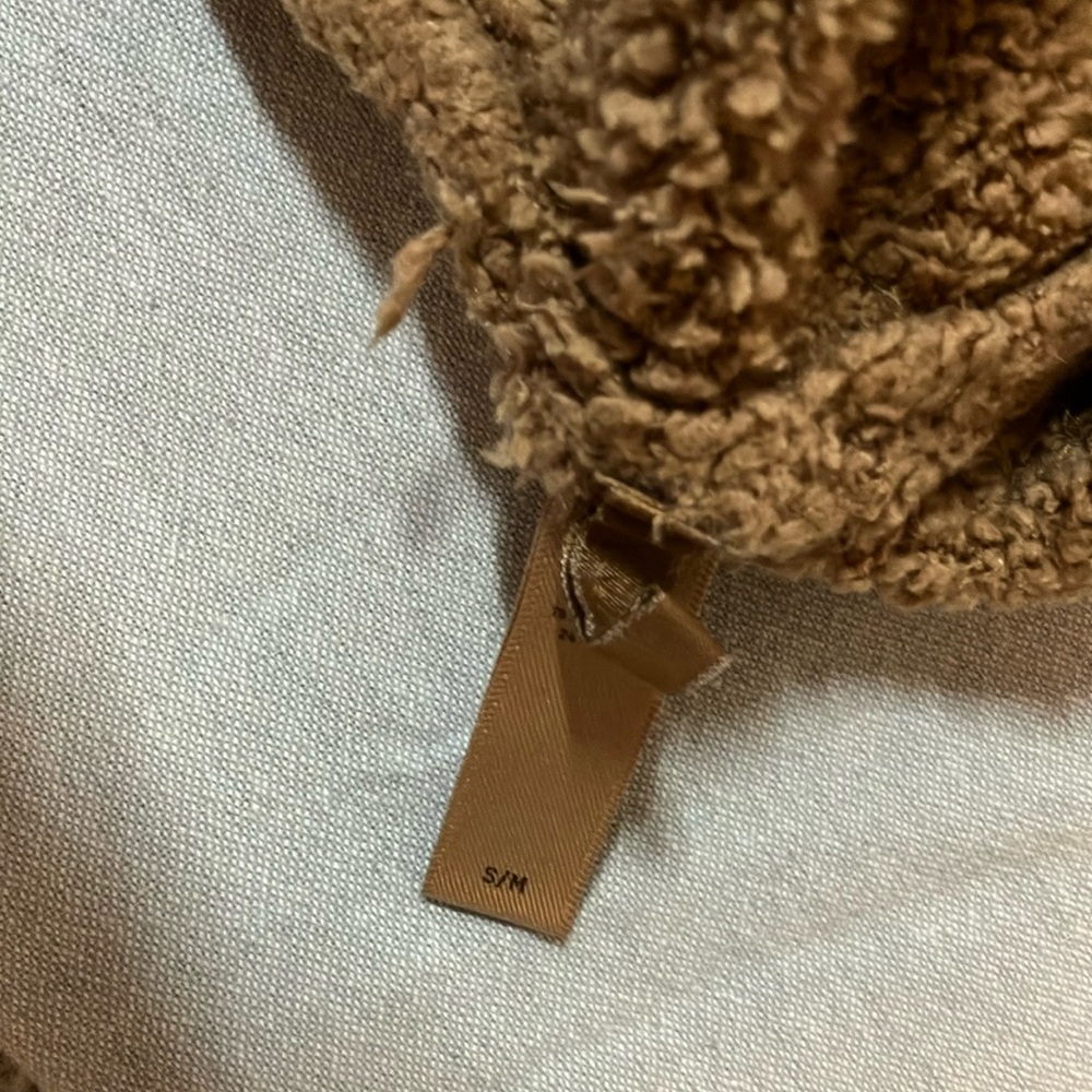 SKIMS Fluffy Cozy Crop Tank Top Small - Picture 3 of 4